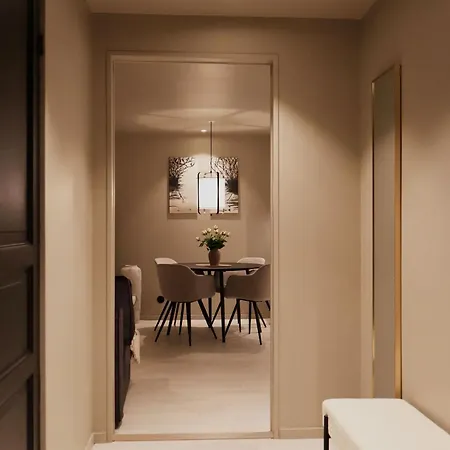 アパート Arctic 2 *