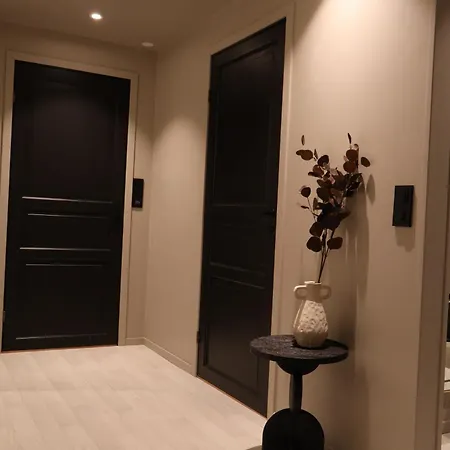 Arctic 2 アパート *